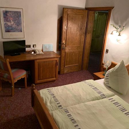 Hotel Haus Tiefenbach Büllingen Dış mekan fotoğraf