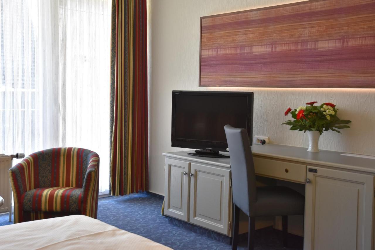 Hotel Haus Tiefenbach Büllingen Dış mekan fotoğraf