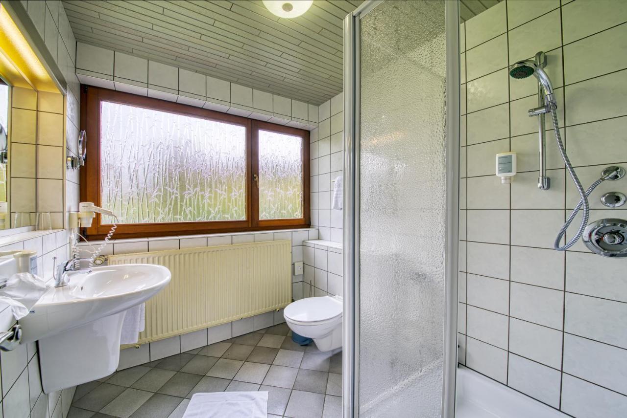 Hotel Haus Tiefenbach Büllingen Dış mekan fotoğraf